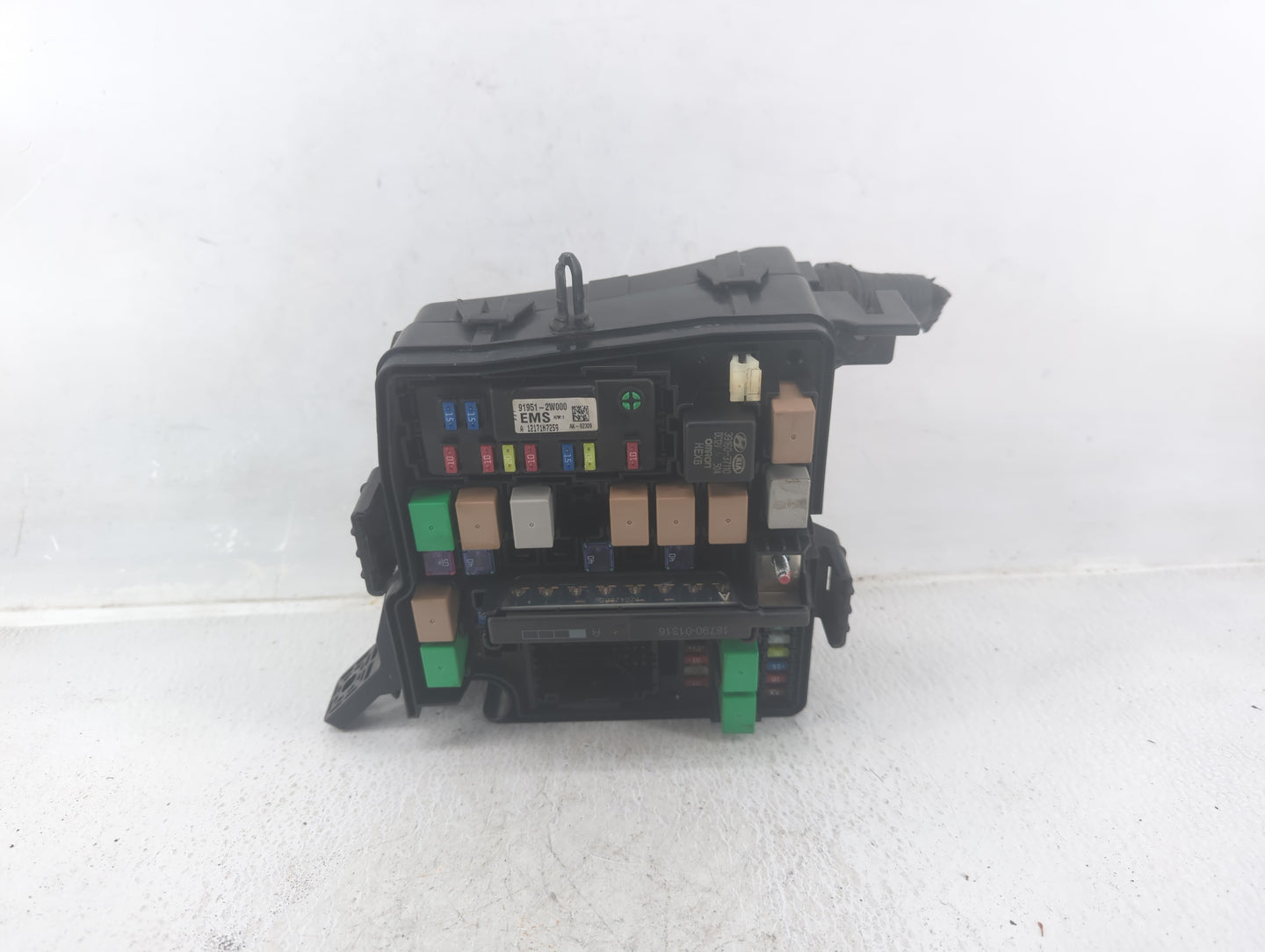 2013 Hyundai Santa Fe Fusebox Fuse Box Panel Relay Module P/N:91951-2W000 Fits OEM Used Auto Parts - Oemusedautoparts1.com
