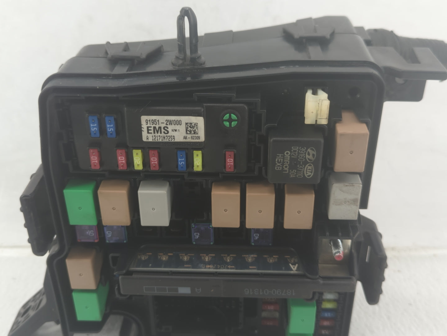 2013 Hyundai Santa Fe Fusebox Fuse Box Panel Relay Module P/N:91951-2W000 Fits OEM Used Auto Parts - Oemusedautoparts1.com