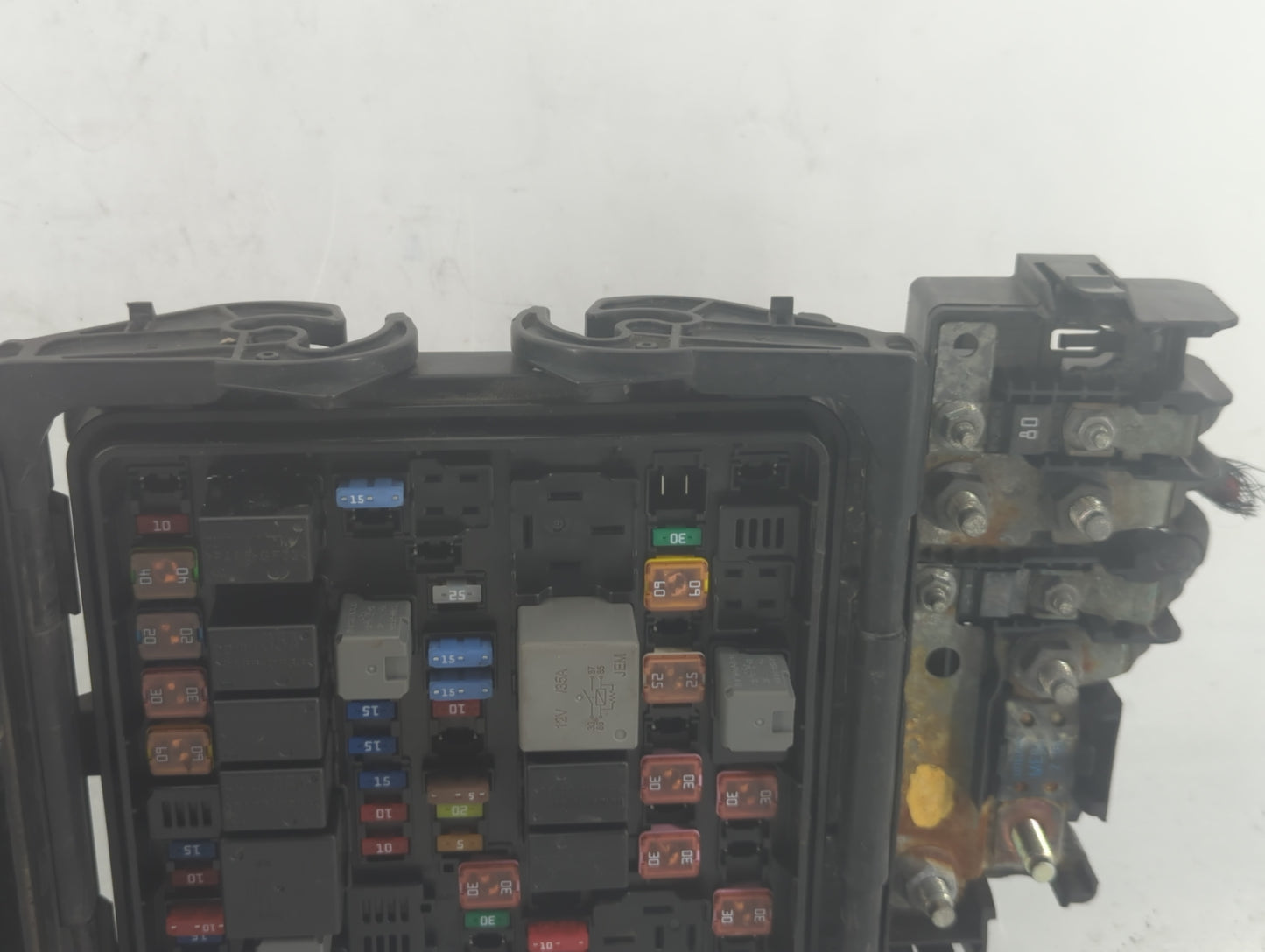 2016 Cadillac Cts Fusebox Fuse Box Panel Relay Module P/N:23390149 Fits OEM Used Auto Parts - Oemusedautoparts1.com