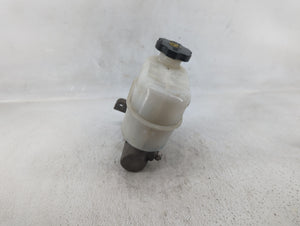 2009-2014 Gmc Yukon Xl 1500 Brake Master Cylinder