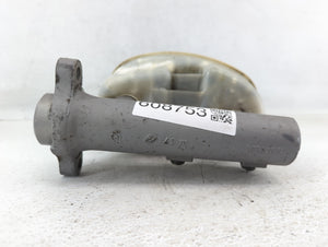 2003-2007 Gmc Sierra 1500 Brake Master Cylinder