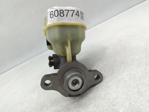 2004-2005 Cadillac Deville Brake Master Cylinder