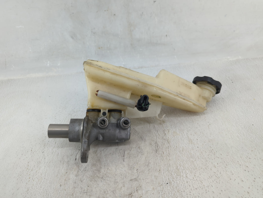 2016-2019 Chevrolet Cruze Brake Master Cylinder