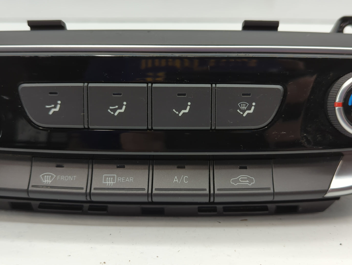 2018-2020 Hyundai Elantra Climate Control Module Temperature AC/Heater Replacement P/N:97250-G3080 Fits Fits 2018 2019 2020 OEM Used Auto Parts - Oemusedautoparts1.com