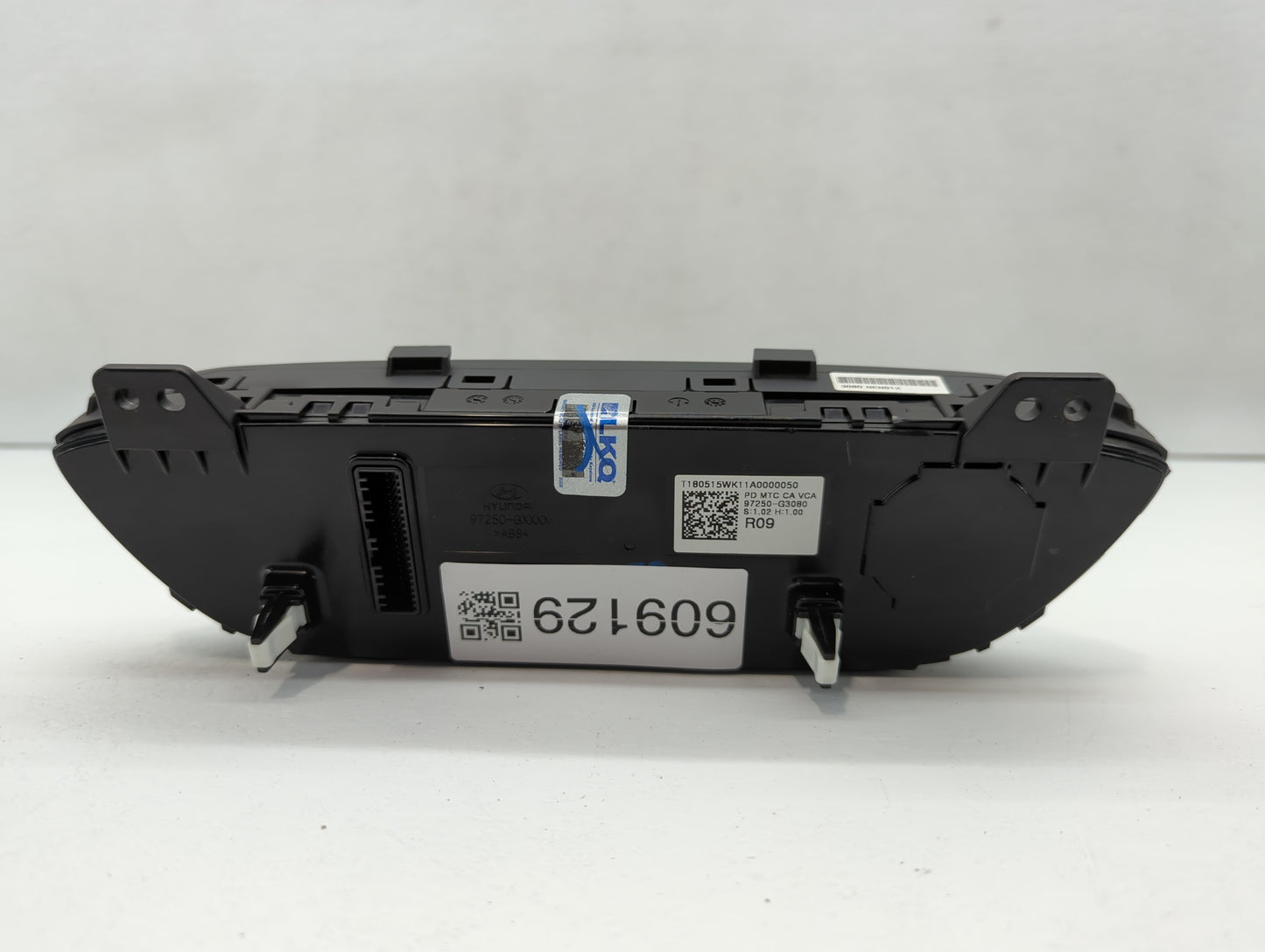 2018-2020 Hyundai Elantra Climate Control Module Temperature AC/Heater Replacement P/N:97250-G3080 Fits Fits 2018 2019 2020 OEM Used Auto Parts - Oemusedautoparts1.com