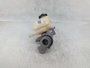 2015-2019 Cadillac Cts Brake Master Cylinder