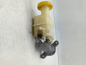 2015-2017 Chrysler 200 Brake Master Cylinder Cream