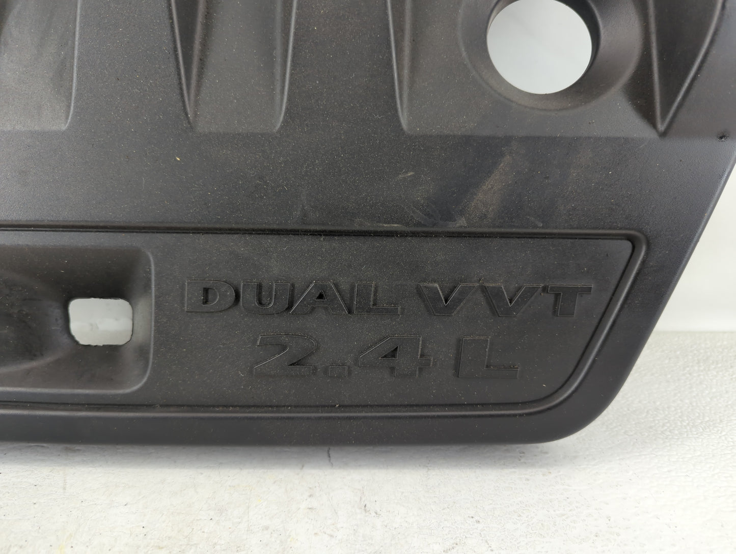 2010 Dodge Journey Engine Cover - Oemusedautoparts1.com