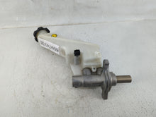 2014-2015 Kia Sorento Brake Master Cylinder