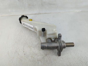 2014-2015 Kia Sorento Brake Master Cylinder