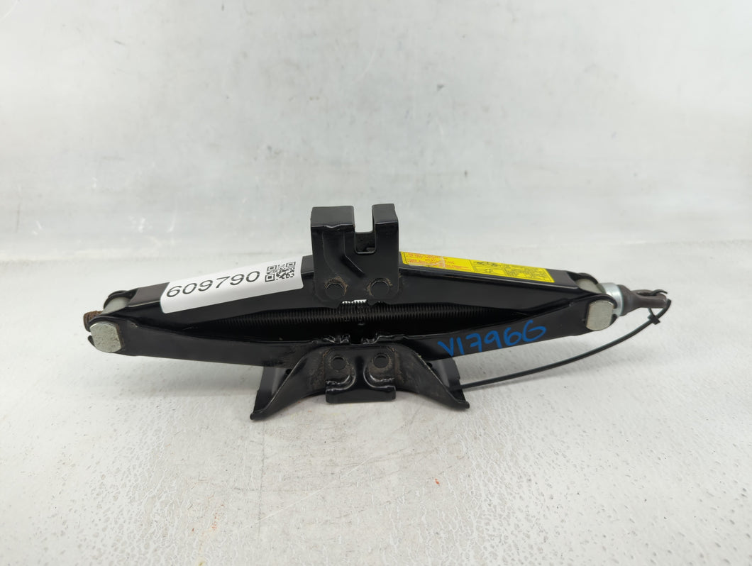 2013 Hyundai Genesis Spare Scissor Car Jack