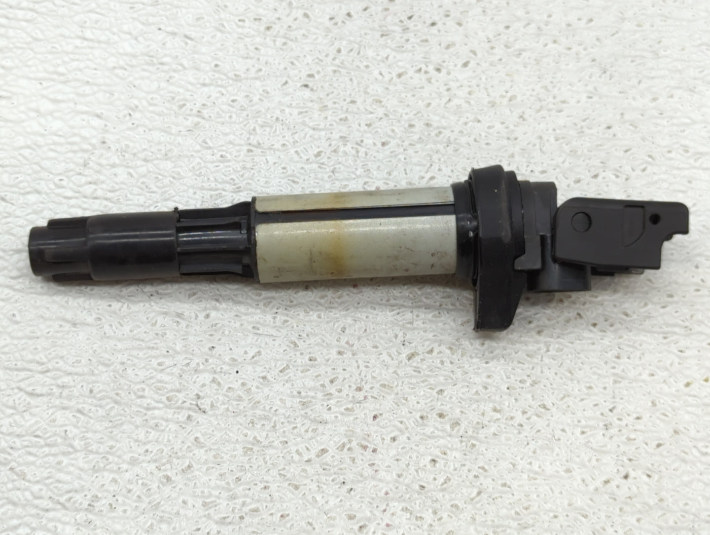2004 Bmw X5 Ignition Coil Igniter Pack - Oemusedautoparts1.com