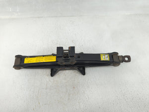 2012 Chrysler 300 Spare Scissor Car Jack