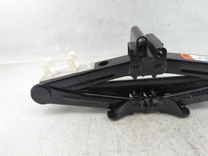 2016 Ford Fusion Spare Scissor Car Jack