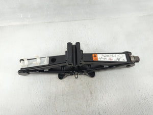 2016 Ford Fusion Spare Scissor Car Jack