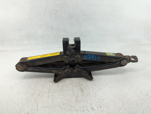 2009 Toyota Corolla Spare Scissor Car Jack