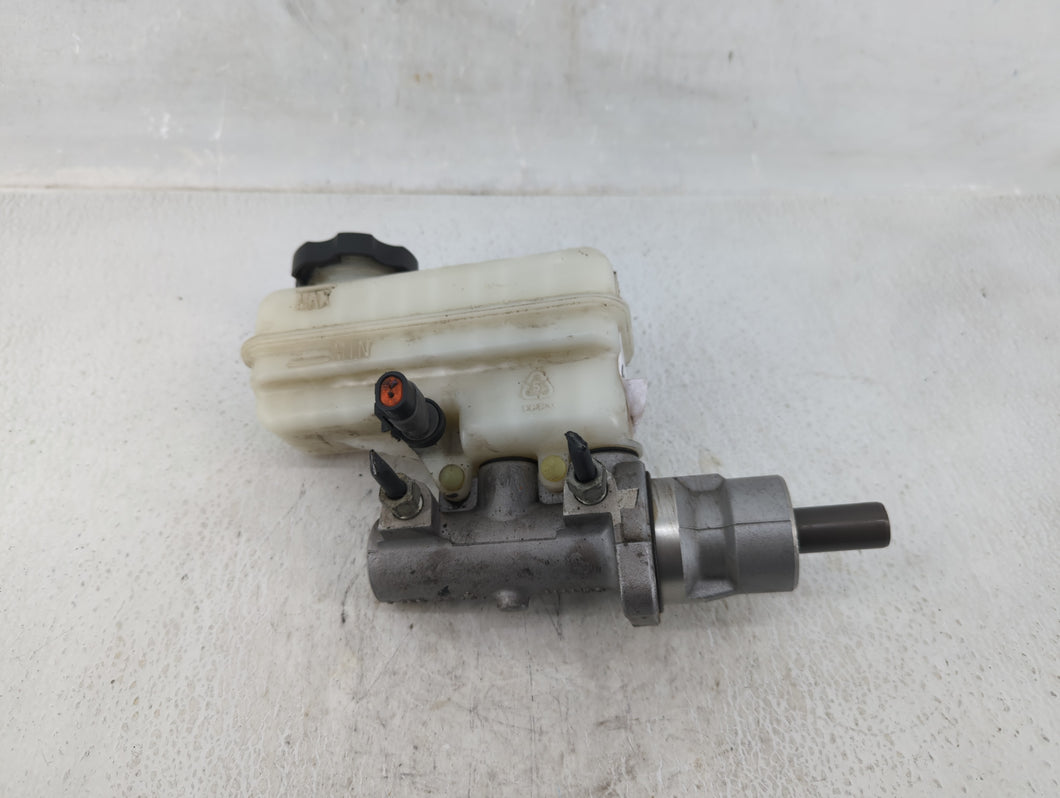 2013-2015 Chevrolet Captiva Sport Brake Master Cylinder