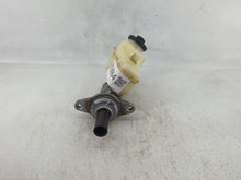 2009-2009 Pontiac Vibe Brake Master Cylinder