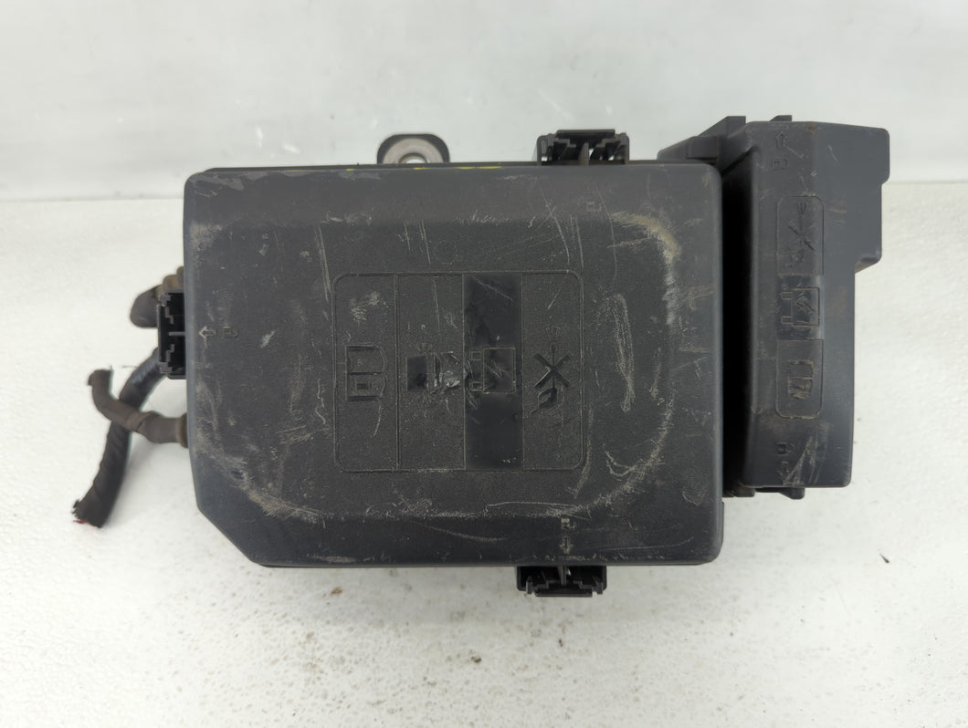 2018-2022 Chevrolet Equinox Fusebox Fuse Box Panel Relay Module P/N:23246682 Fits 2018 2019 2020 2021 2022 OEM Used Auto Parts