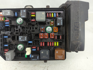 2018-2022 Chevrolet Equinox Fusebox Fuse Box Panel Relay Module P/N:23246682 Fits 2018 2019 2020 2021 2022 OEM Used Auto Parts