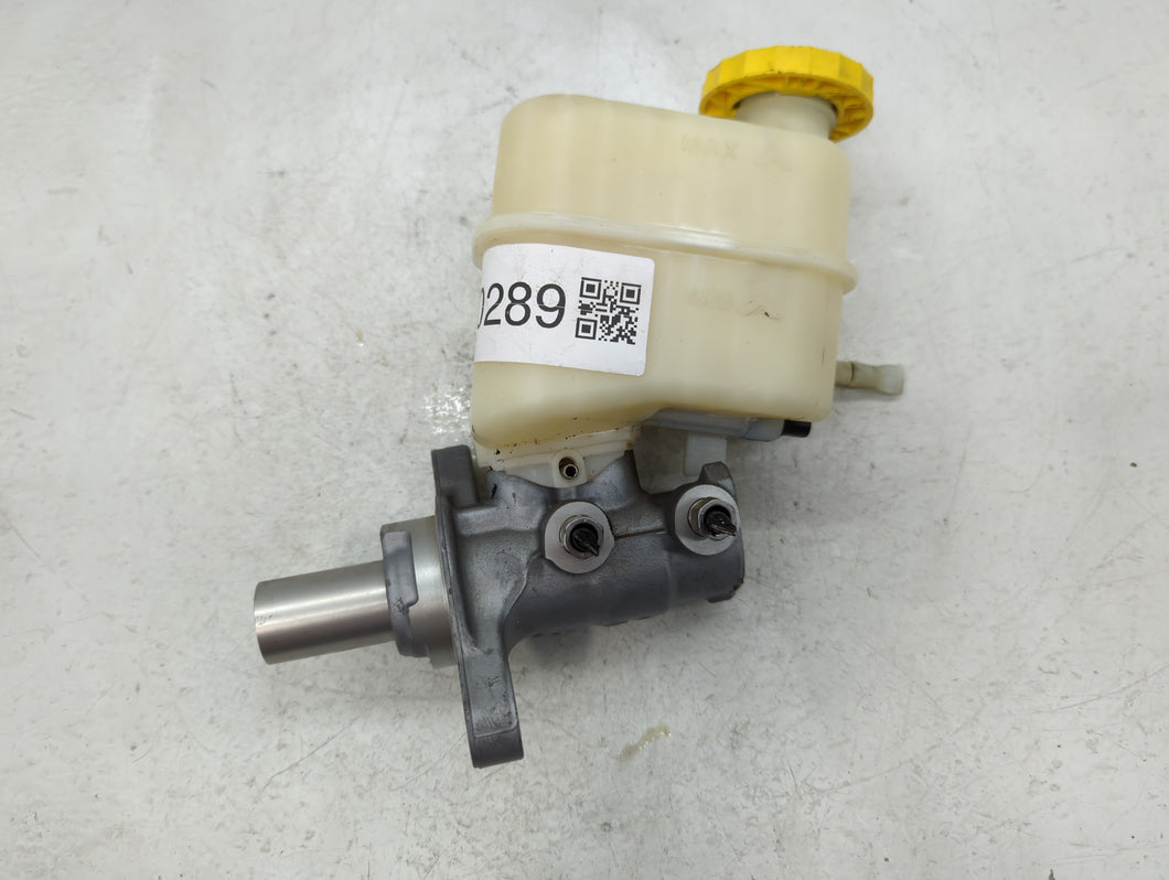 2014-2018 Jeep Cherokee Brake Master Cylinder