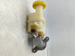 2014-2014 Jeep Cherokee Brake Master Cylinder