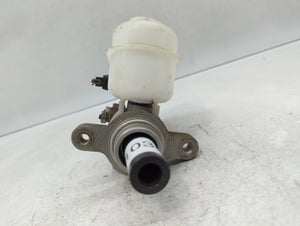 2009-2012 Chevrolet Colorado Brake Master Cylinder