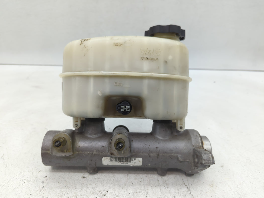 2009-2013 Chevrolet Silverado 3500 Brake Master Cylinder