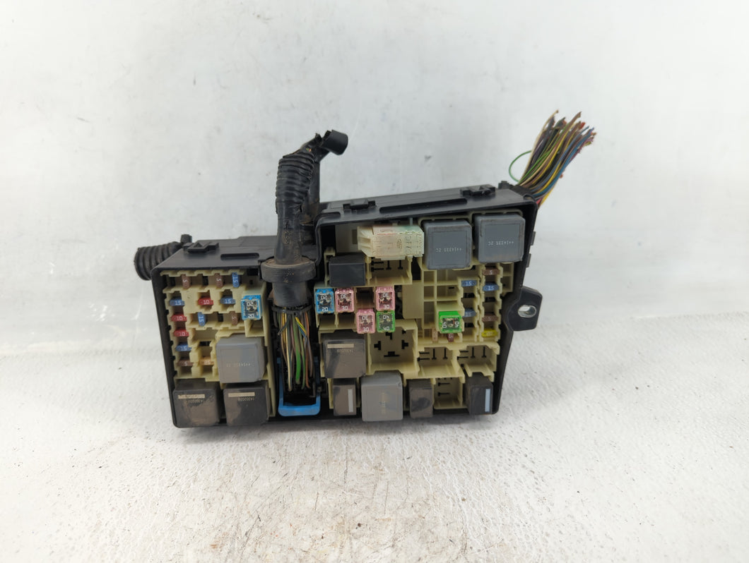 2014-2015 Ford Transit Fusebox Fuse Box Panel Relay Module P/N:AV6T-14A067-AD E02345500 Fits 2014 2015 OEM Used Auto Parts
