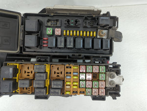 2007-2009 Dodge Durango Fusebox Fuse Box Panel Relay Module P/N:P04692095AH Fits 2007 2008 2009 OEM Used Auto Parts