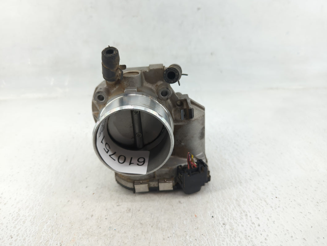 2011-2014 Hyundai Sonata Throttle Body P/N:35100-2G700 Fits 2011 2012 2013 2014 2015 2016 OEM Used Auto Parts