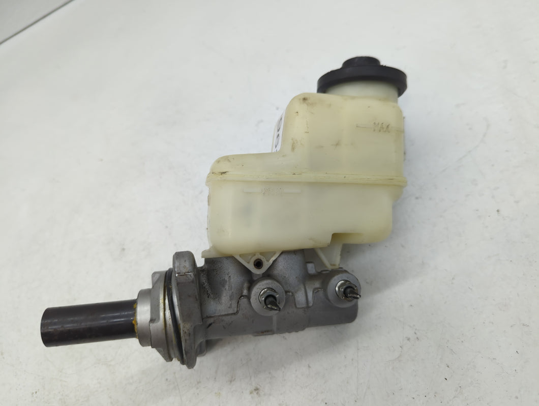 2013-2018 Toyota Rav4 Brake Master Cylinder