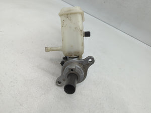 2010-2015 Hyundai Tucson Brake Master Cylinder