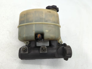 2002-2002 Cadillac Escalade Brake Master Cylinder