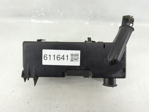 2003-2005 Chrysler Pt Cruiser Fusebox Fuse Box Panel Relay Module P/N:7254-4996 Fits 2003 2004 2005 OEM Used Auto Parts