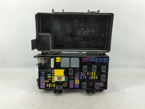 2012-2012 Chrysler Town & Country Fusebox Fuse Box Relay Module Tipm