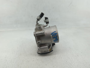 2019-2020 Hyundai Veloster Throttle Body P/N:5532 07C13 35100-2E400 Fits 2012 2013 2014 2015 2016 2018 2019 2020 2021 OEM Used Auto Parts