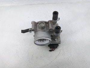 2012-2017 Hyundai Veloster Throttle Body P/N:5301 3P30 35100-2B300 Fits 2012 2013 2014 2015 2016 2017 2018 2019 OEM Used Auto Parts