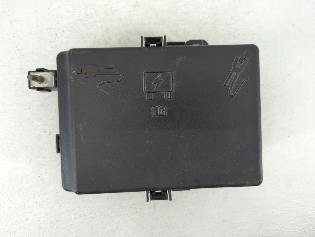 2015-2016 Dodge Charger Fusebox Fuse Box Panel Relay Module P/N:P68274124AD Fits 2015 2016 OEM Used Auto Parts