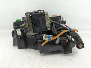 2004 Oldsmobile Bravada Fusebox Fuse Box Panel Relay Module P/N:15120876-1 Fits 2005 OEM Used Auto Parts