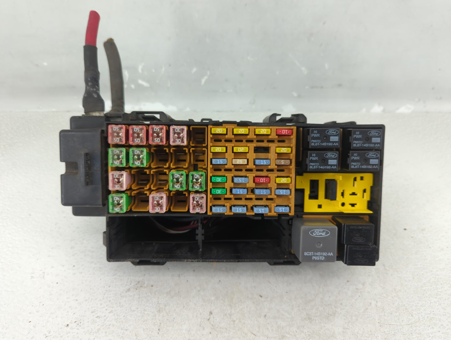 2002-2010 Ford Explorer Fusebox Fuse Box Panel Relay Module P/N:8L2T-14398 XB Fits 2002 2003 2004 2005 2006 2007 2008 2009 2010 OEM Used Auto Parts - Oemusedautoparts1.com