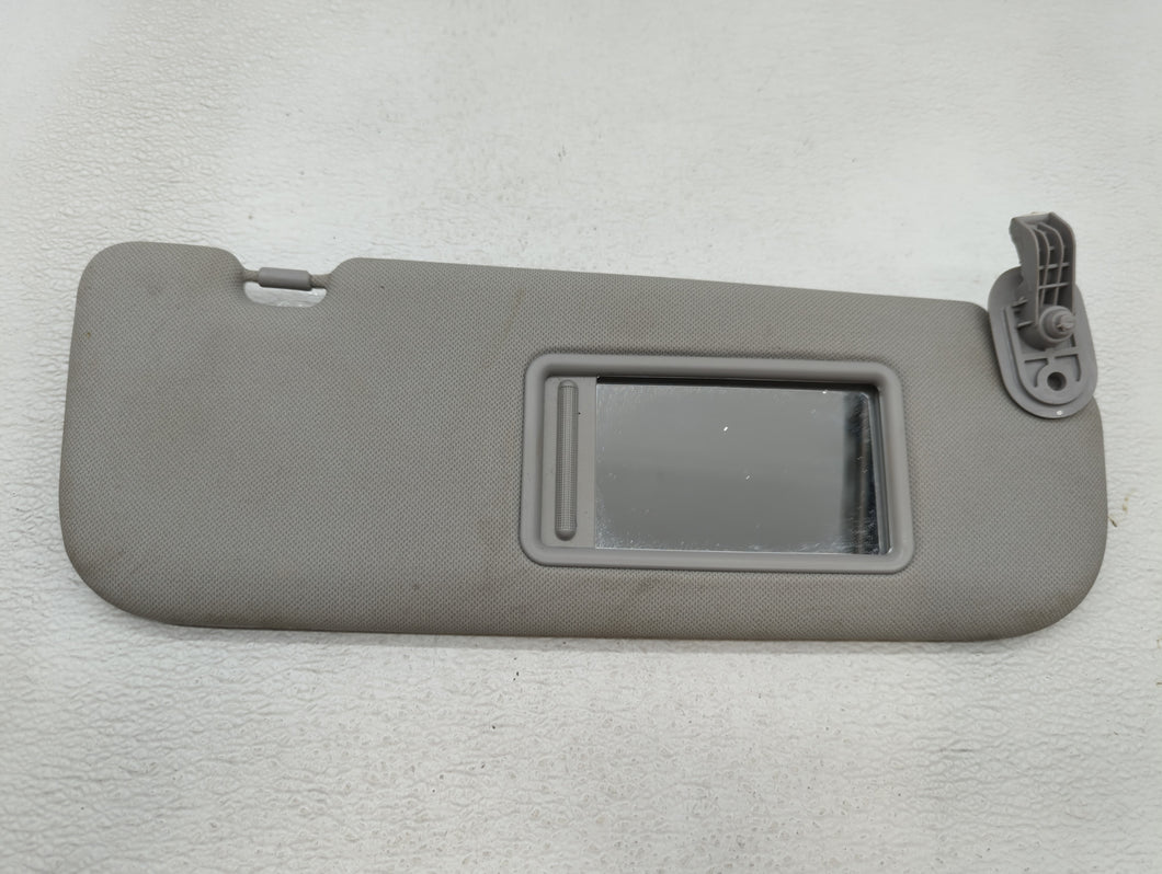 2011-2013 Hyundai Elantra Sun Visor Shade Replacement Passenger Right Mirror Fits 2011 2012 2013 OEM Used Auto Parts