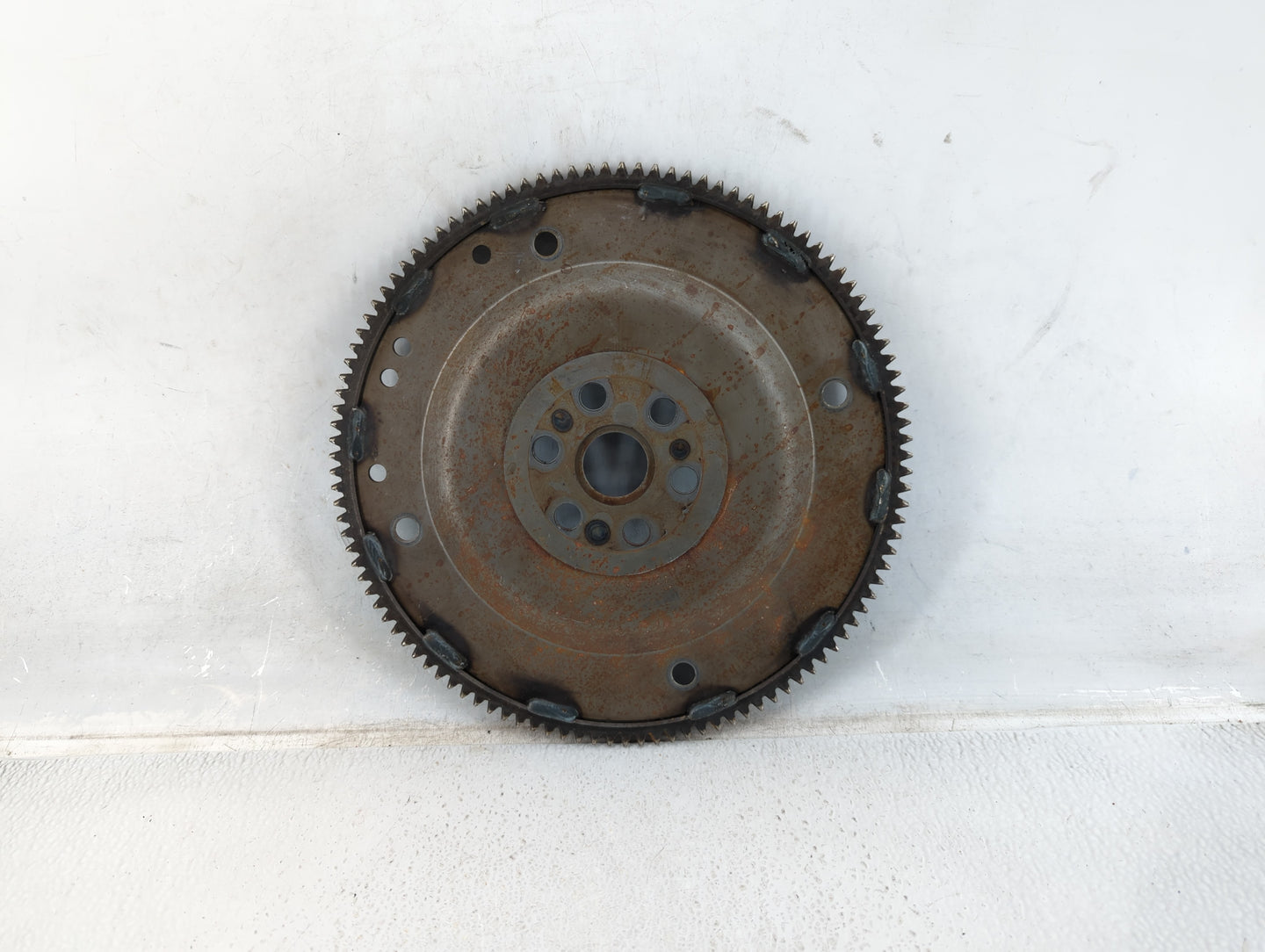 2006-2011 Mercury Mariner Transmission Flywheel Flexplate P/N:SMITLEY-225-34-108 Fits Fits 2005 2006 2007 2008 2009 2010 2011 2012 OEM Used Auto Parts - Oemusedautoparts1.com