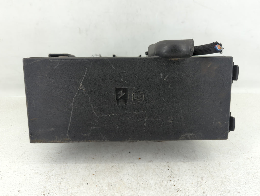 2013-2016 Ford Taurus Fusebox Fuse Box Panel Relay Module P/N:DG1T-14A003-BA Fits 2013 2014 2015 2016 OEM Used Auto Parts