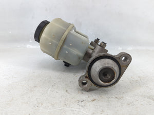 2005-2007 Ford Freestyle Brake Master Cylinder