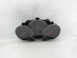 2013-2014 Chevrolet Cruze Instrument Cluster Speedometer Gauges P/N:94500794 Fits 2013 2014 OEM Used Auto Parts