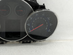 2013-2014 Chevrolet Cruze Instrument Cluster Speedometer Gauges P/N:94500794 Fits 2013 2014 OEM Used Auto Parts