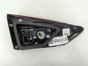 2019-2020 Ford Fusion Tail Light Assembly Passenger Right OEM P/N:KS73-13A602-AE KS73-13A602-BD Fits 2019 2020 OEM Used Auto Parts