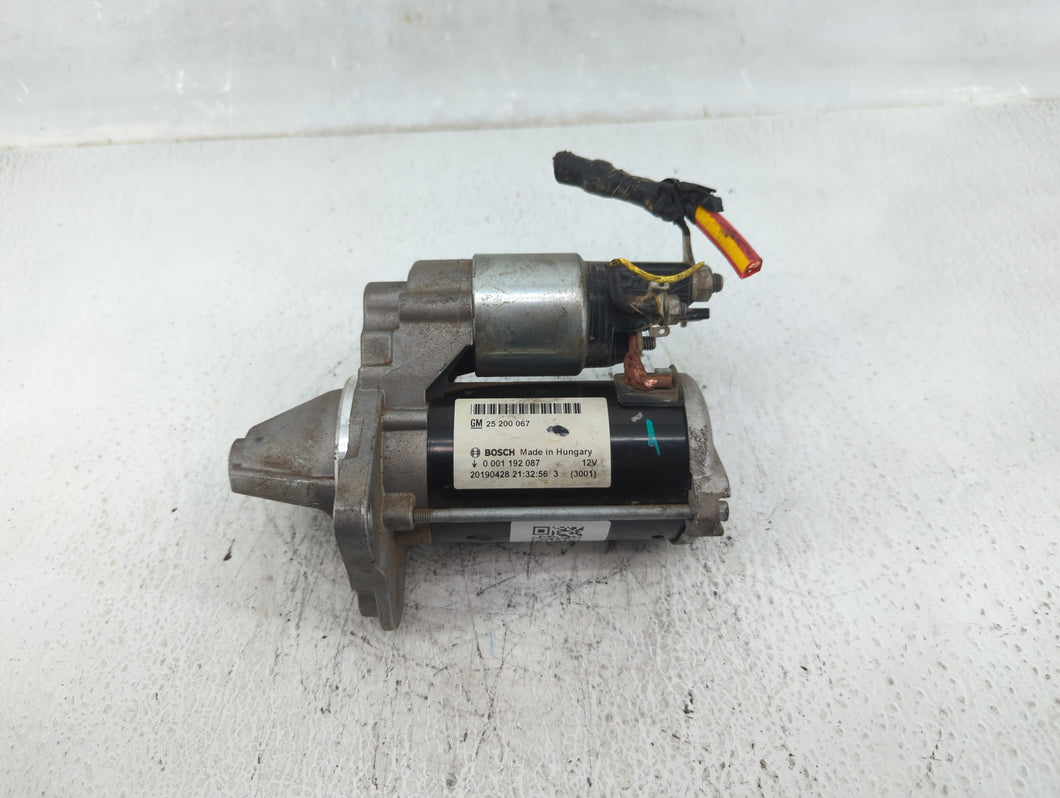 2014-2021 Buick Encore Car Starter Motor Solenoid OEM P/N:25 200 067 Fits 2014 2015 2016 2017 2018 2019 2020 2021 OEM Used Auto Parts