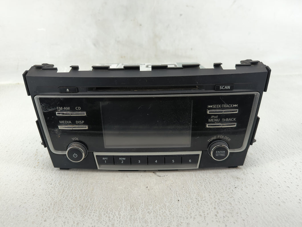 2017-2018 Nissan Altima Radio AM FM Cd Player Receiver Replacement P/N:28185 9HT1A Fits 2017 2018 OEM Used Auto Parts